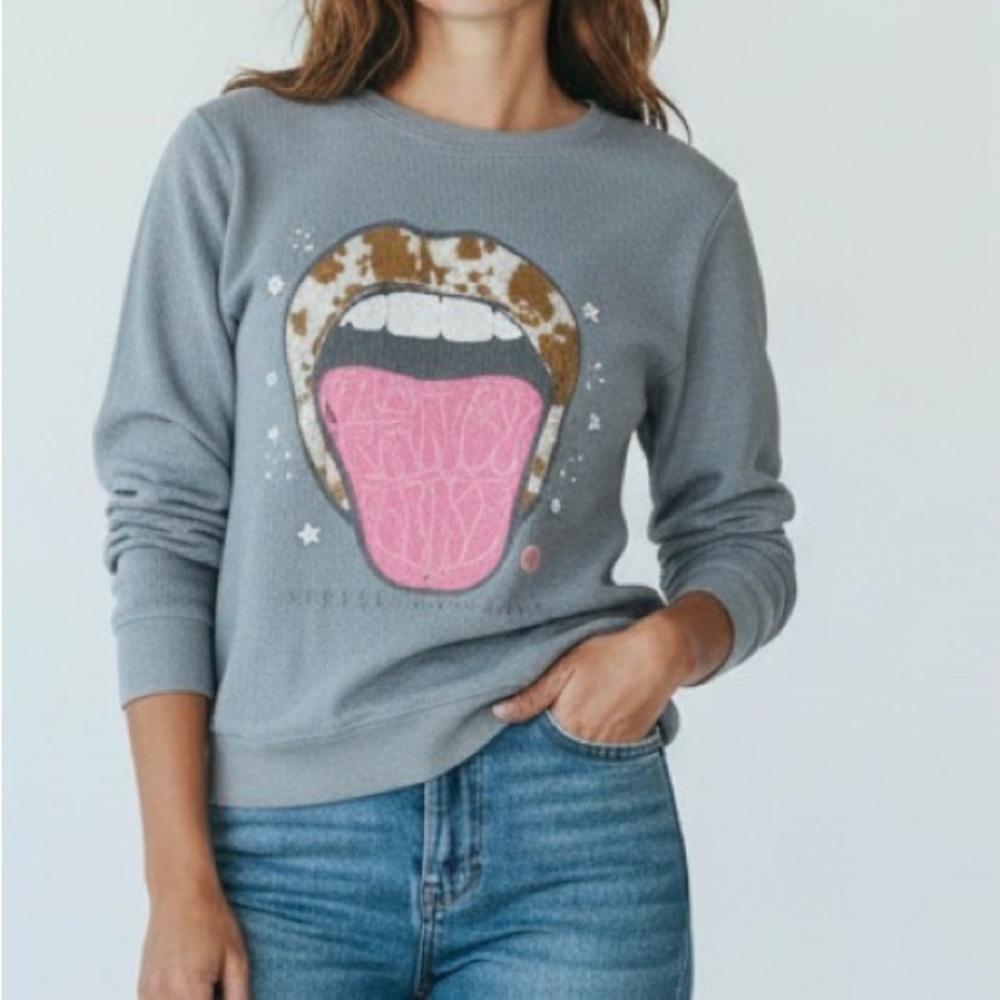 Simply Southern Ribbed Waffle Knit Sweatshirt Large Blue Gray Cow Print Tongue